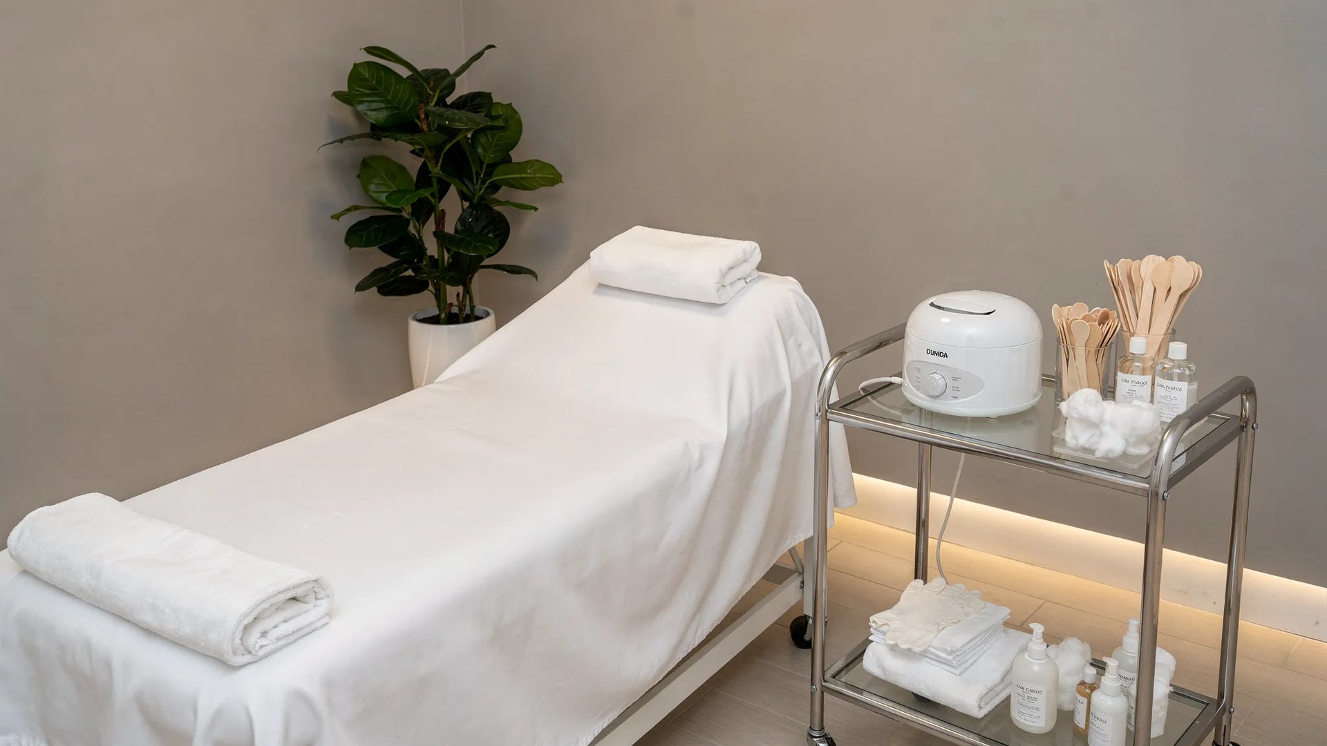 Wax Brazilian Safely: Prep, Pain, and Aftercare Tips