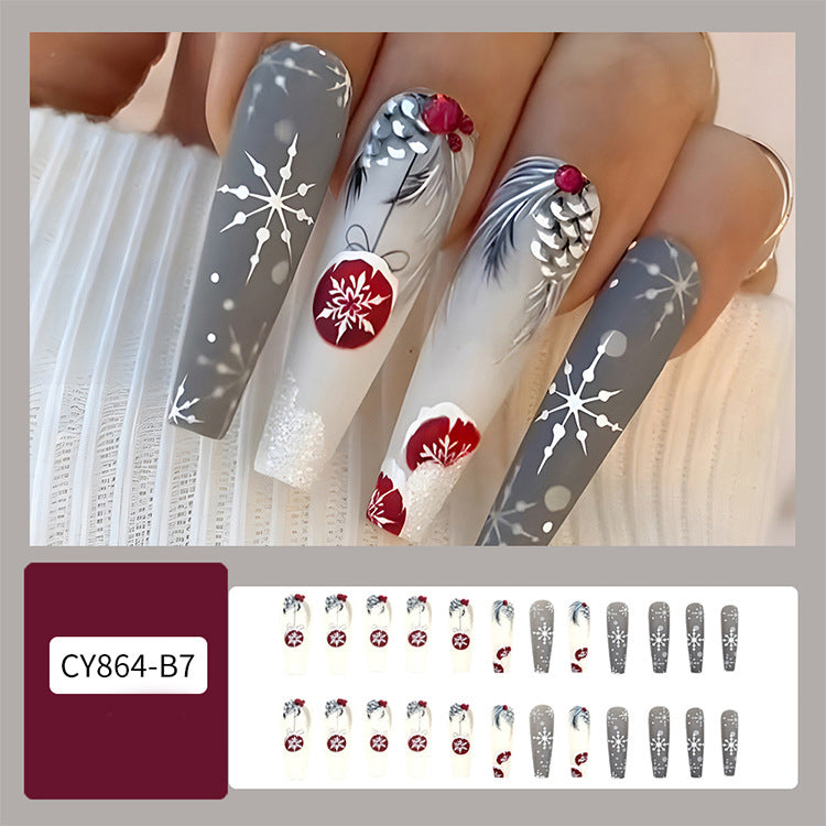 24-piece Christmas false nails set with hat-striped snowflake designs and festive motifs